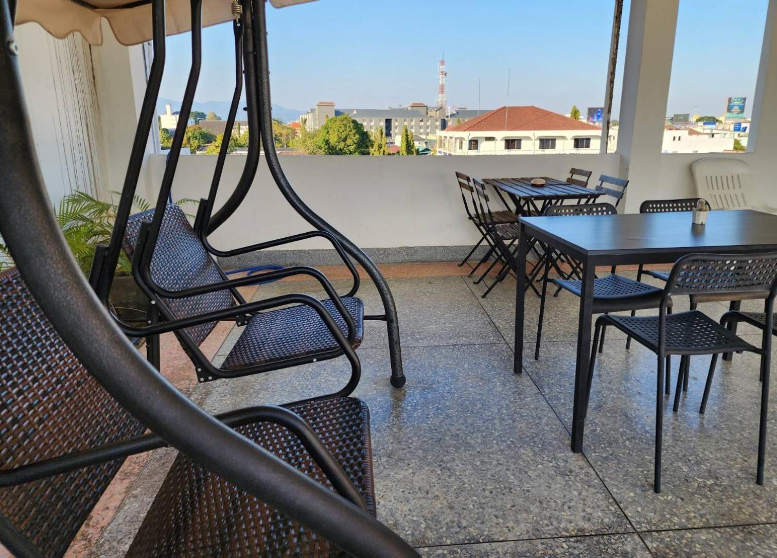 Hug House Hotel Chiang Rai Exterior photo